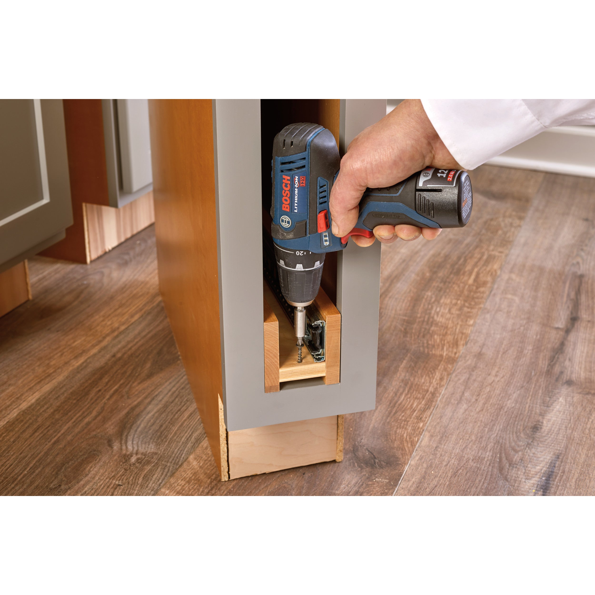 Wood Base Cabinet Organizer Insert w/Soft Close (3" W x 23" D x 26-3/8" - 27-5/16" H)