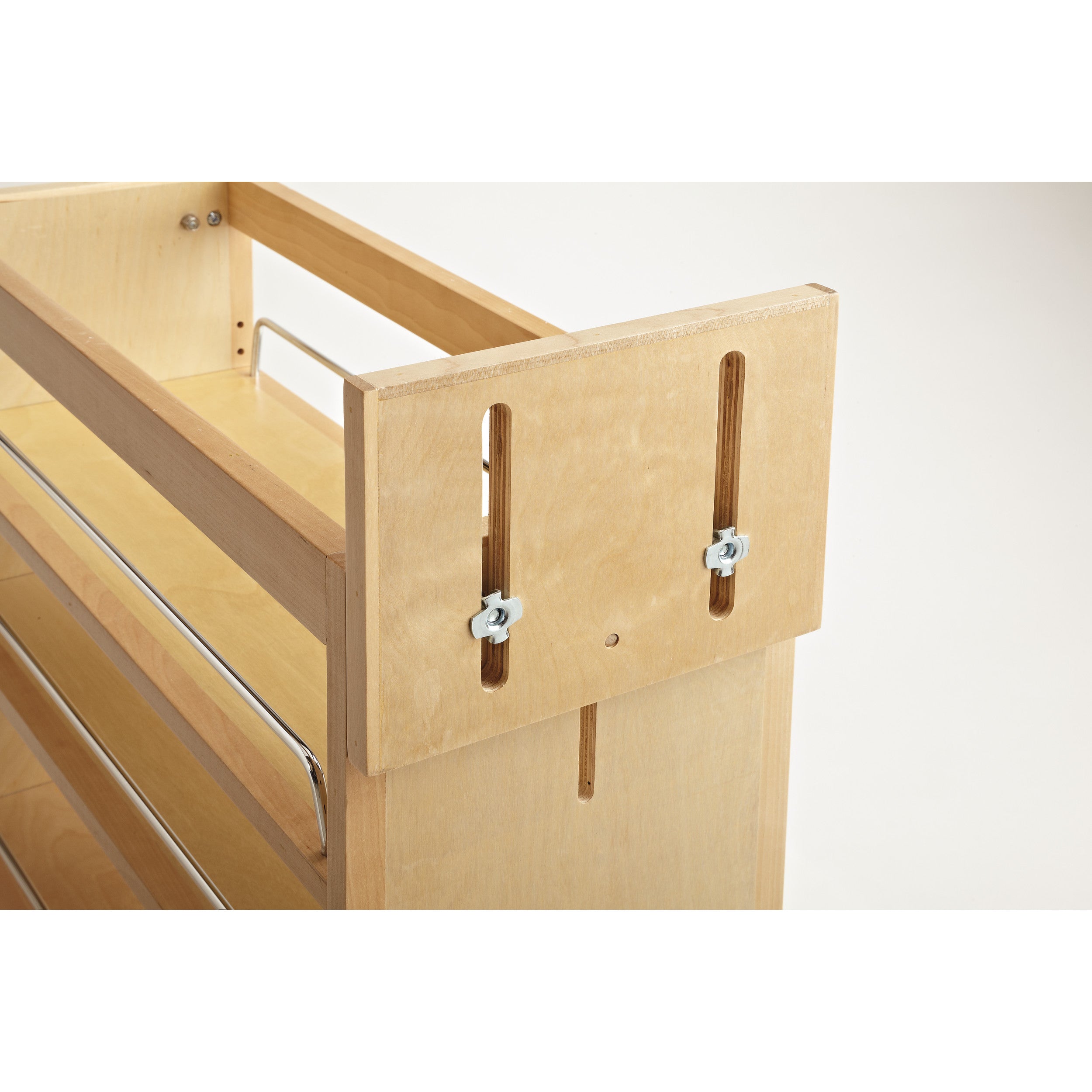 5 in Base Cabinet Organizer Soft-Close Natural  6 in (152 mm) W x 21.63 in (549 mm) D x 25.5 in (648 mm) H