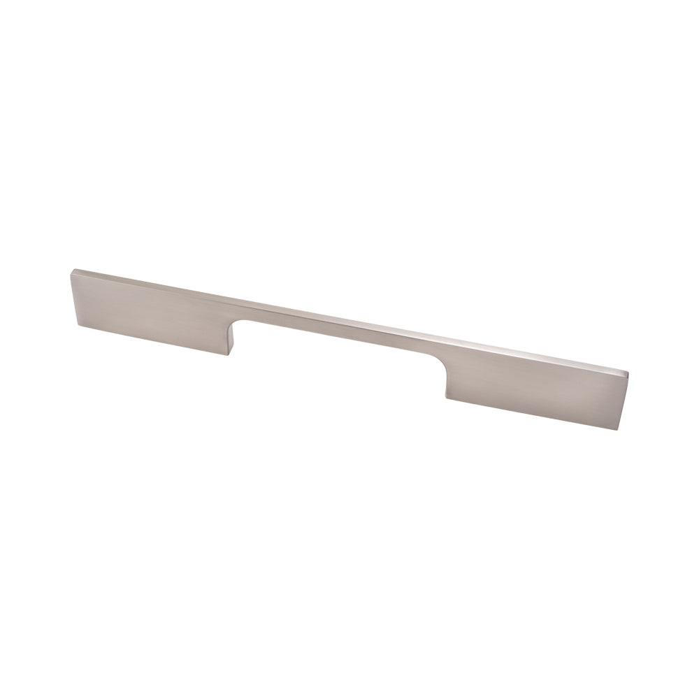Handle Zinc C/C 96-128mm O/A 156mm Brush Ni