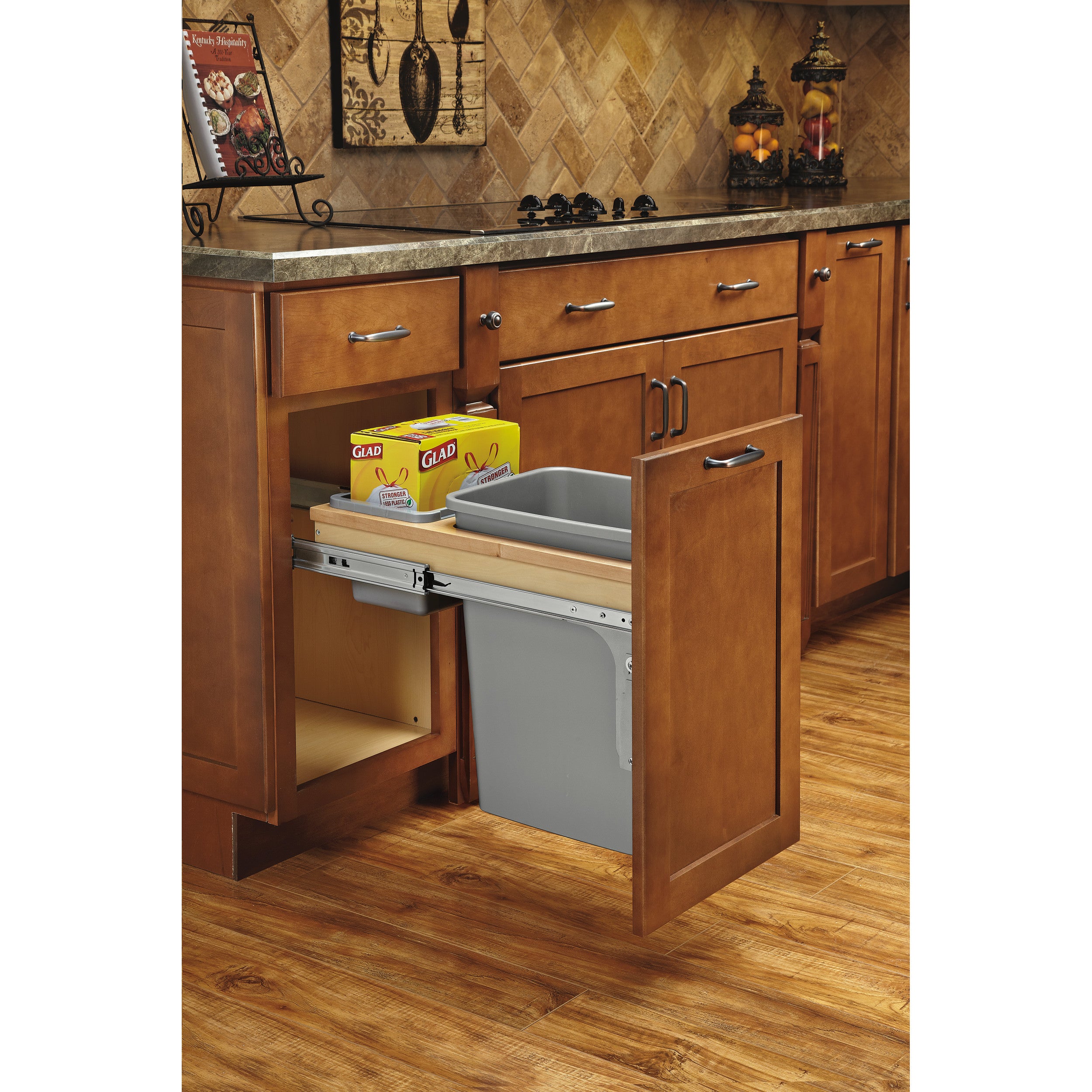 35 Qrt Top mount Waste Container w/Soft-Close (1-1/2" faceframe) Natural  12 in (305 mm) W x 22.75 in (578 mm) D x 17.88 in (454 mm) H