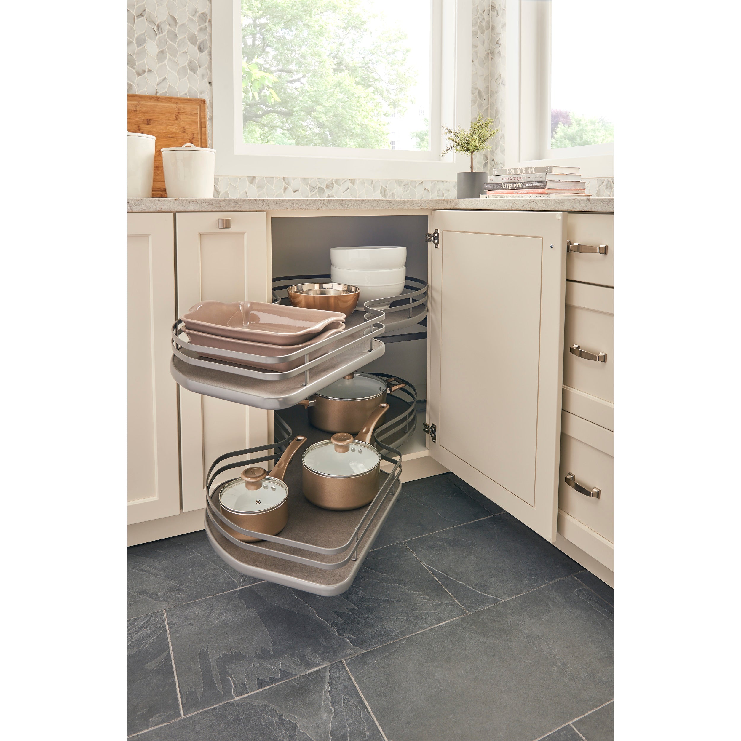 18 in Two-Tier Organizer for a Blind Right Gray  37.6 in (955 mm) W x 21.55 in (547 mm) D x 24.5 in (622 mm) H