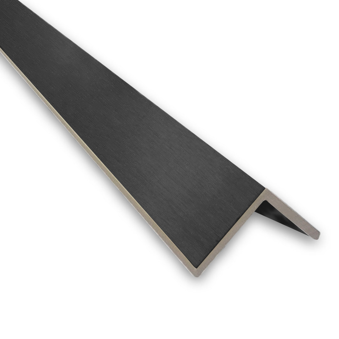 WPC OUTER END CORNER BLACK 114.17"