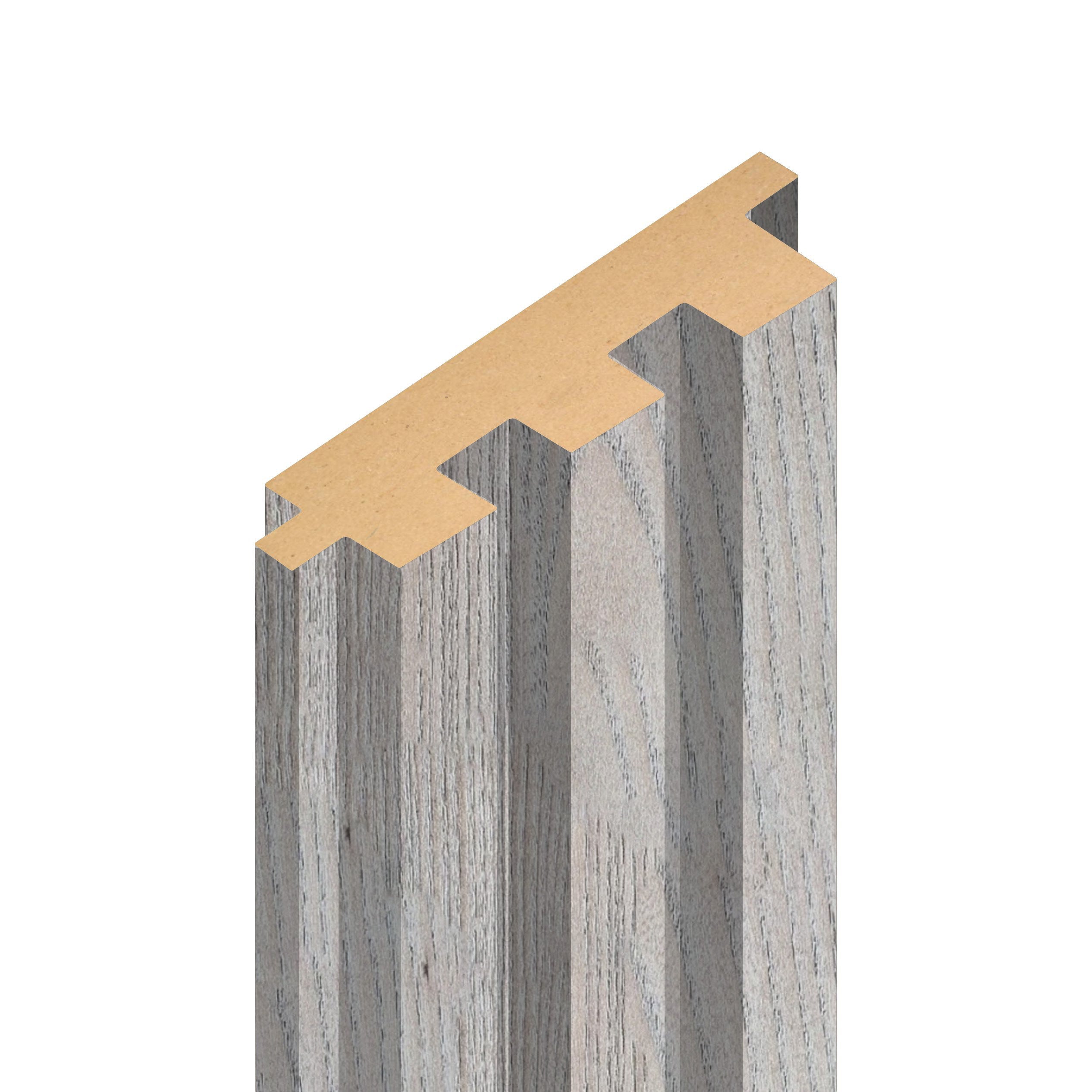 WOOD PANEL ORLANDO OAK-3940  5"x108" 18MM 3.5 SqFT  G1