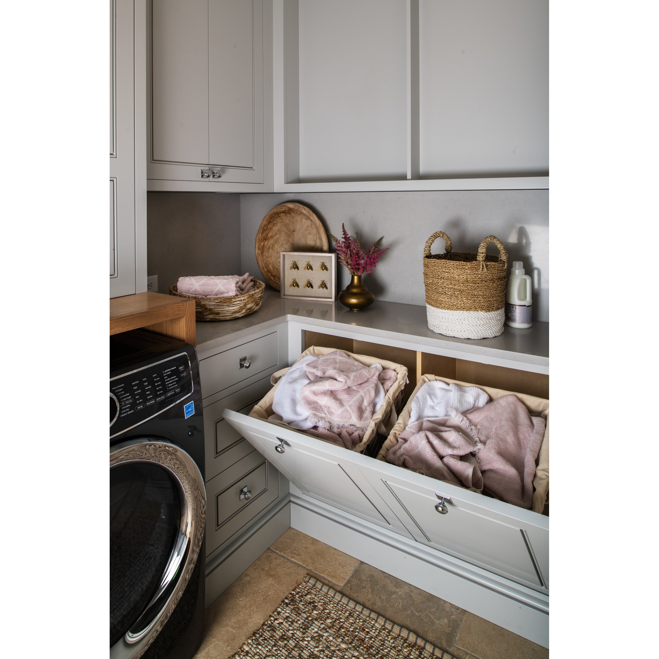 21 in Oil Rubbed Bronze Tilt Out Hamper Basket Oil Rubbed Bronze  20.5 in (521 mm) W x 13.5 in (343 mm) D x 19.75 in (502 mm) H