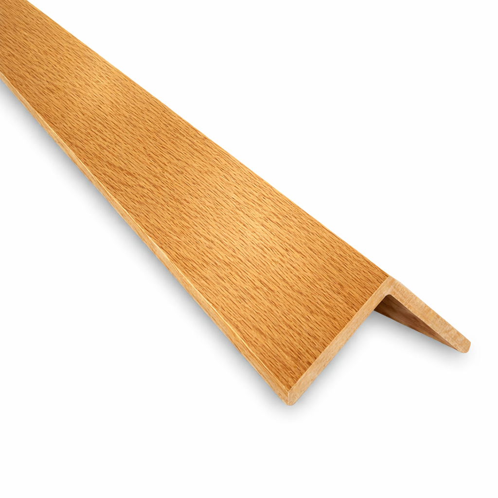 WPC OUTER END CORNER CLASSIC OAK 114.17"
